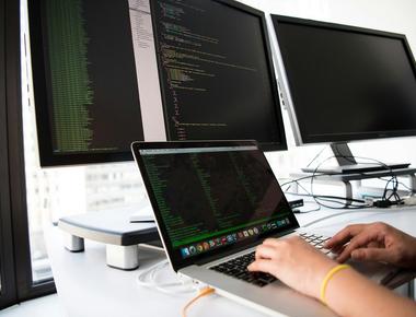 C Program to implement custom mutex_lock() and mutex_unlock()